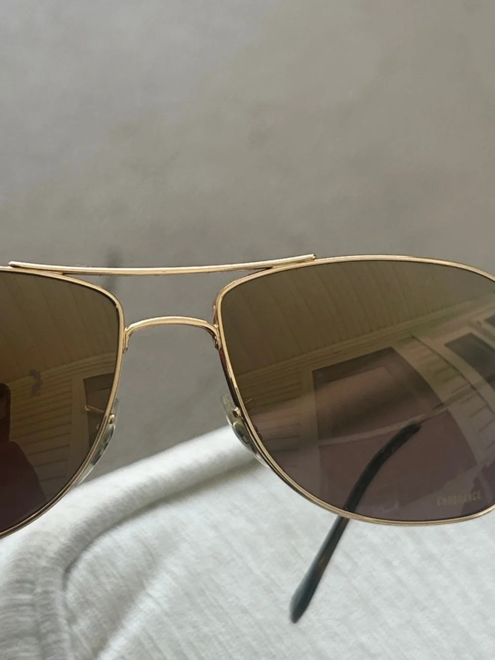 Ray-Ban Unisex RB3543 Chromance Aviator sunglasses in a gold metal frame